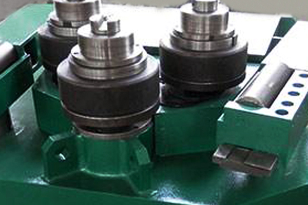 方管型材彎曲機(jī)的這些知識點講解