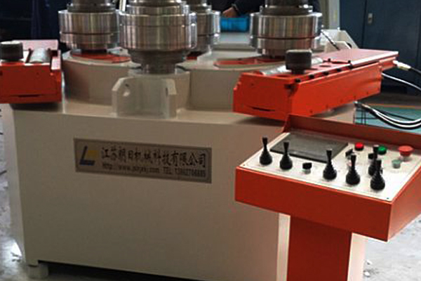 型材卷圓機(jī)的使用及維護(hù)，很重要